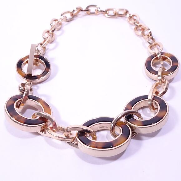 Banana Republic Women's Tortoise and Gold Glamour Link Toggle Necklace NWT 98 - Picture 3 of 6